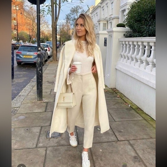 Zara Pants - Zara Cream High-Waist Skinny Pants